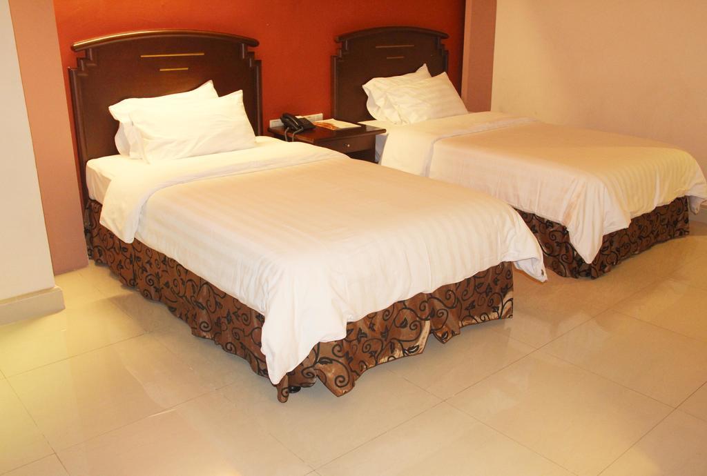 Nam Center Hotel Kemayoran Джакарта Екстер'єр фото